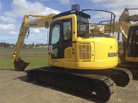 13t komatsu excavator